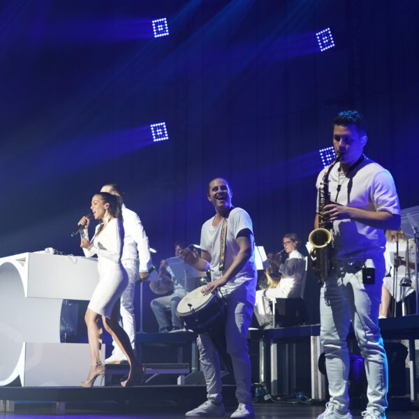 AC & The Berlin Orchestra (4)